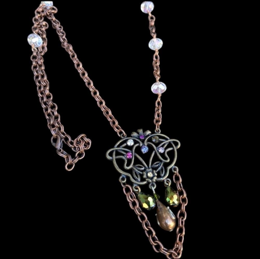 Victorian style Long Asymmetrical Necklace